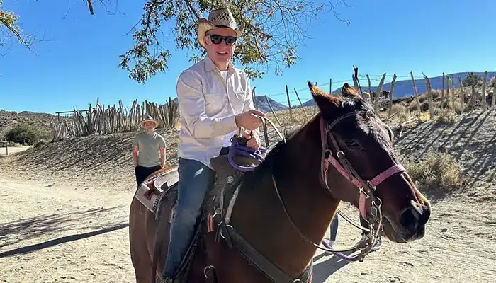 Why Choose Desert Wonder Adventures