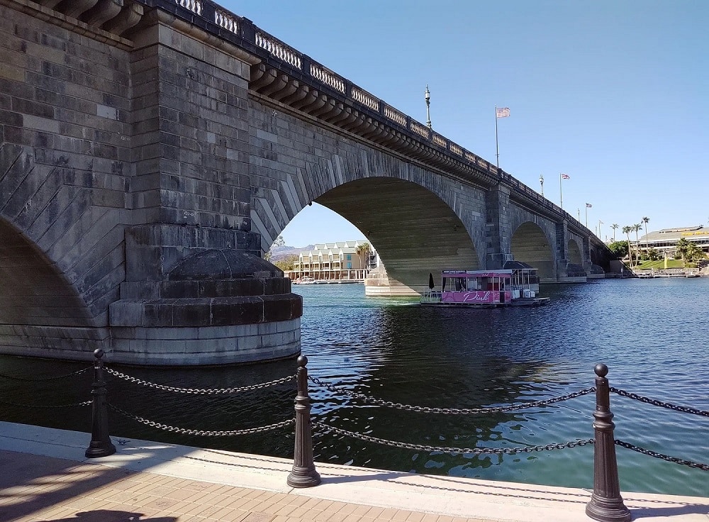 Ferry under the historic London Bridge in Lake Havasu City Arizona